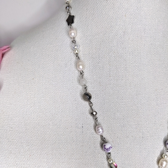 Long freshwater Pearl necklace with crystal beads and a charm. Handmade by me. - Picture 4 of 7